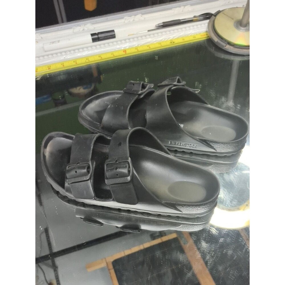 Women's 8 (39) Birkenstock Arizona EVA Double Strap Sandals in Black. Excellent